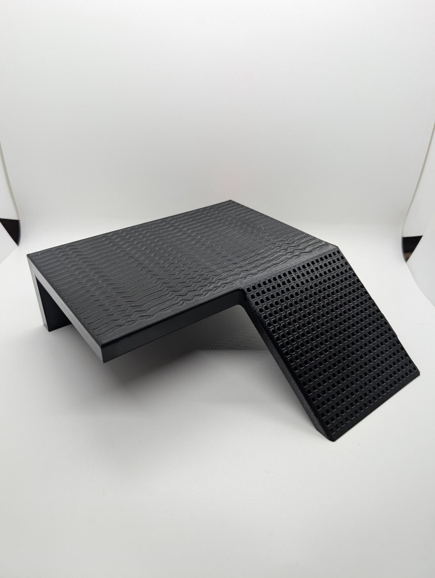 Turtle house with platform for sun bathing. Platform is 7.5 x 5 inches