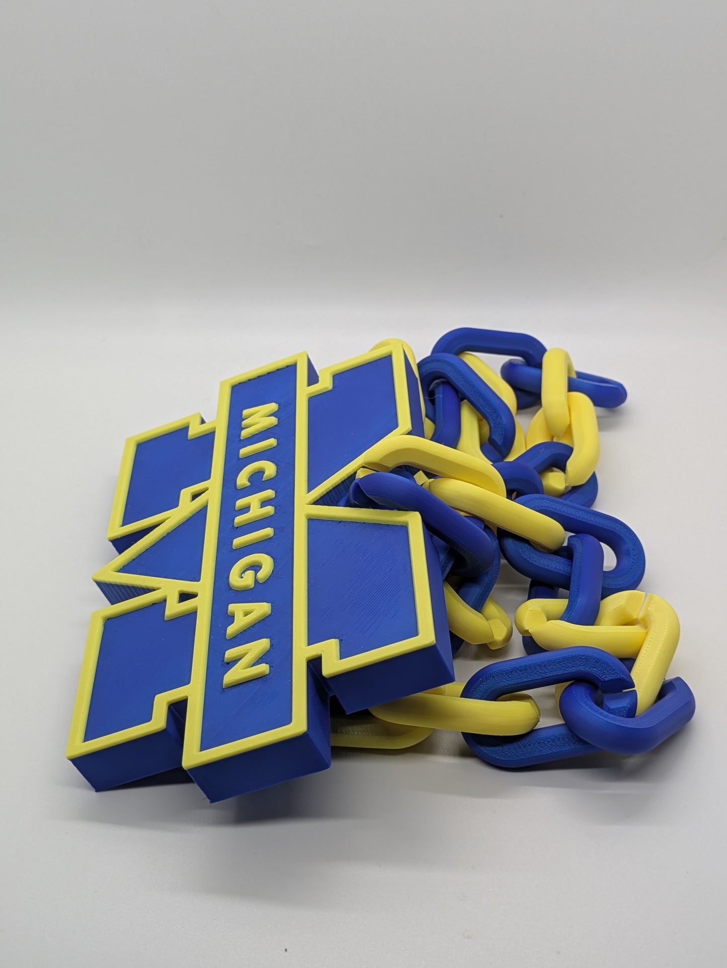 Michigan large necklace with logo charm