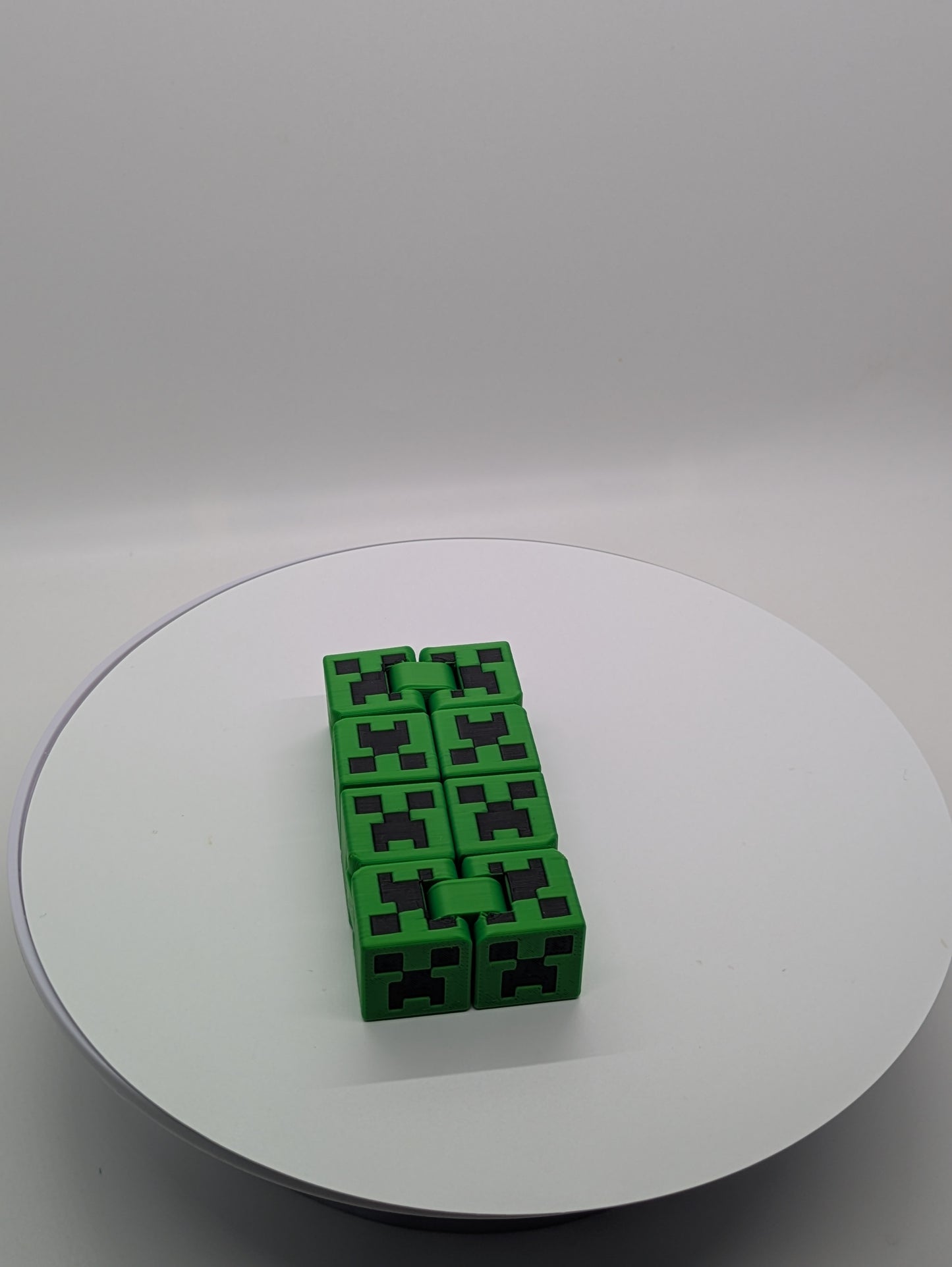 Creeper infinity cube