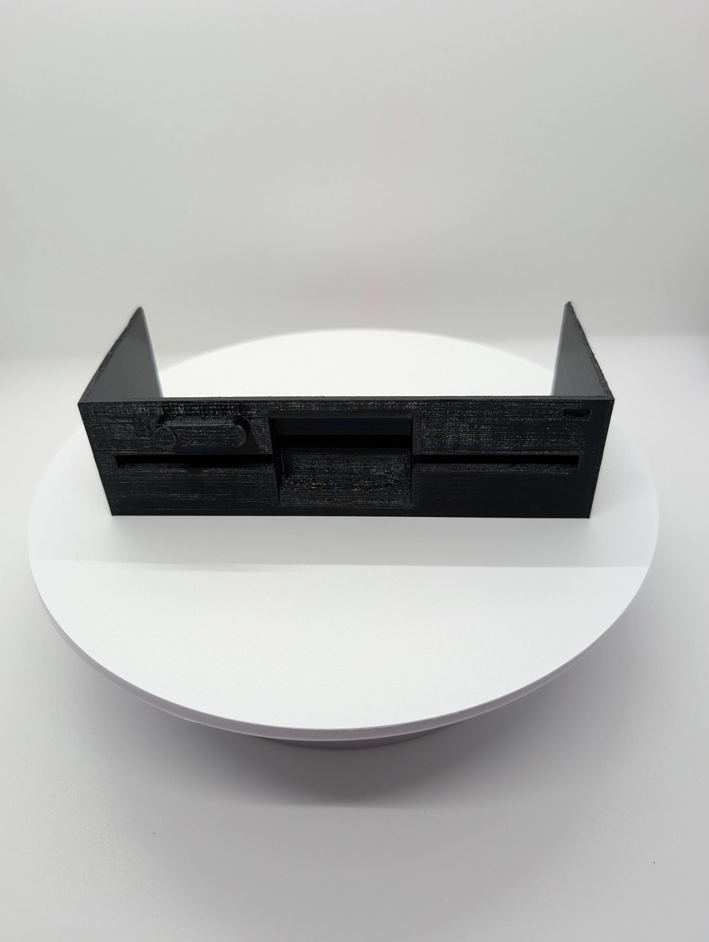 5.25 inch optical bay cover.  Fake Floppy Drive . black replacement computer tower parts. sleeper parts.