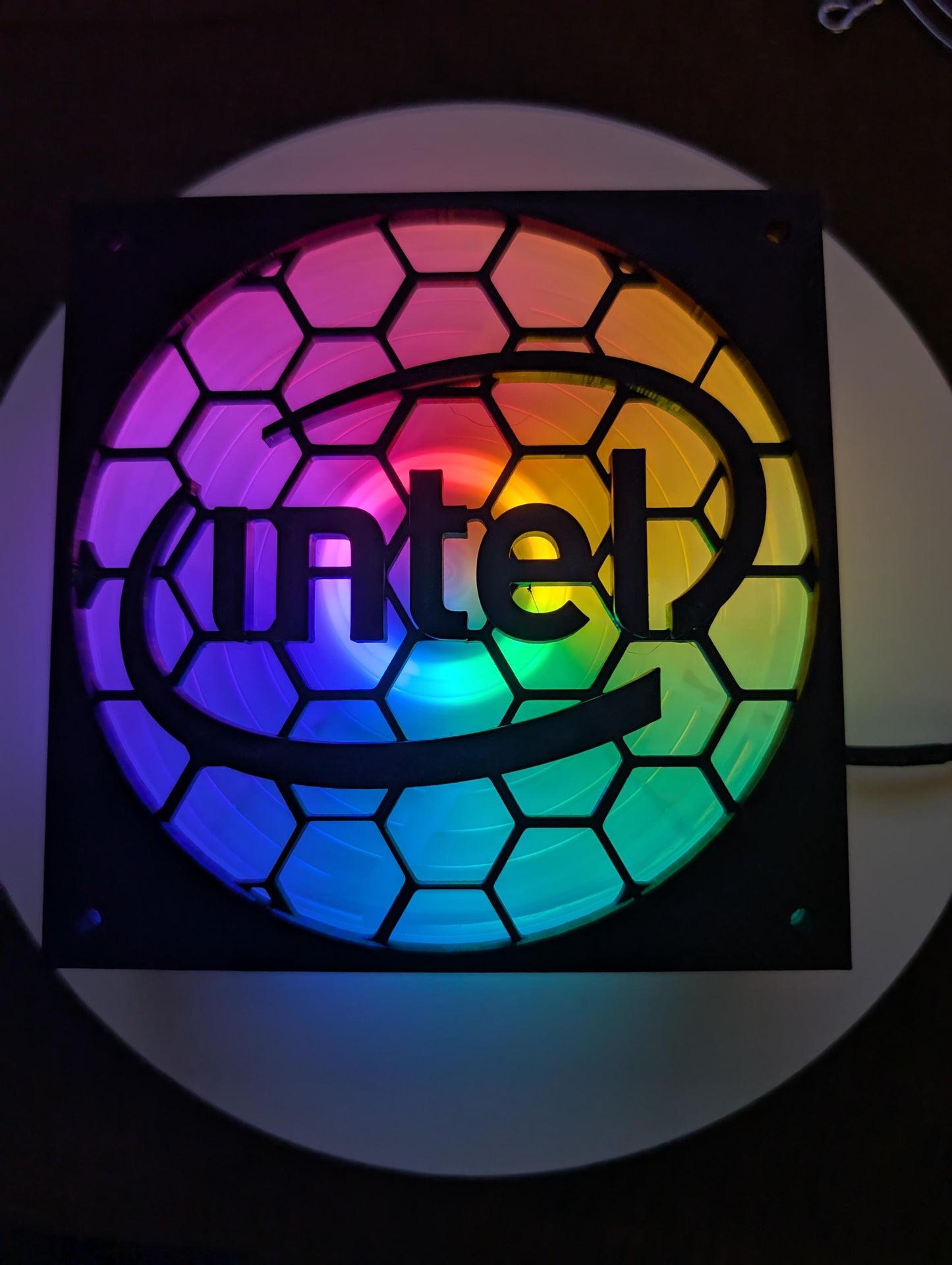 2x - 120mm fan covers hexagon -Intel-grill